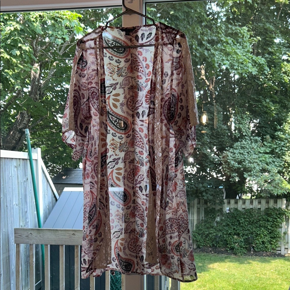 American Eagle Outfitters Multicolor Paisley Kimono
